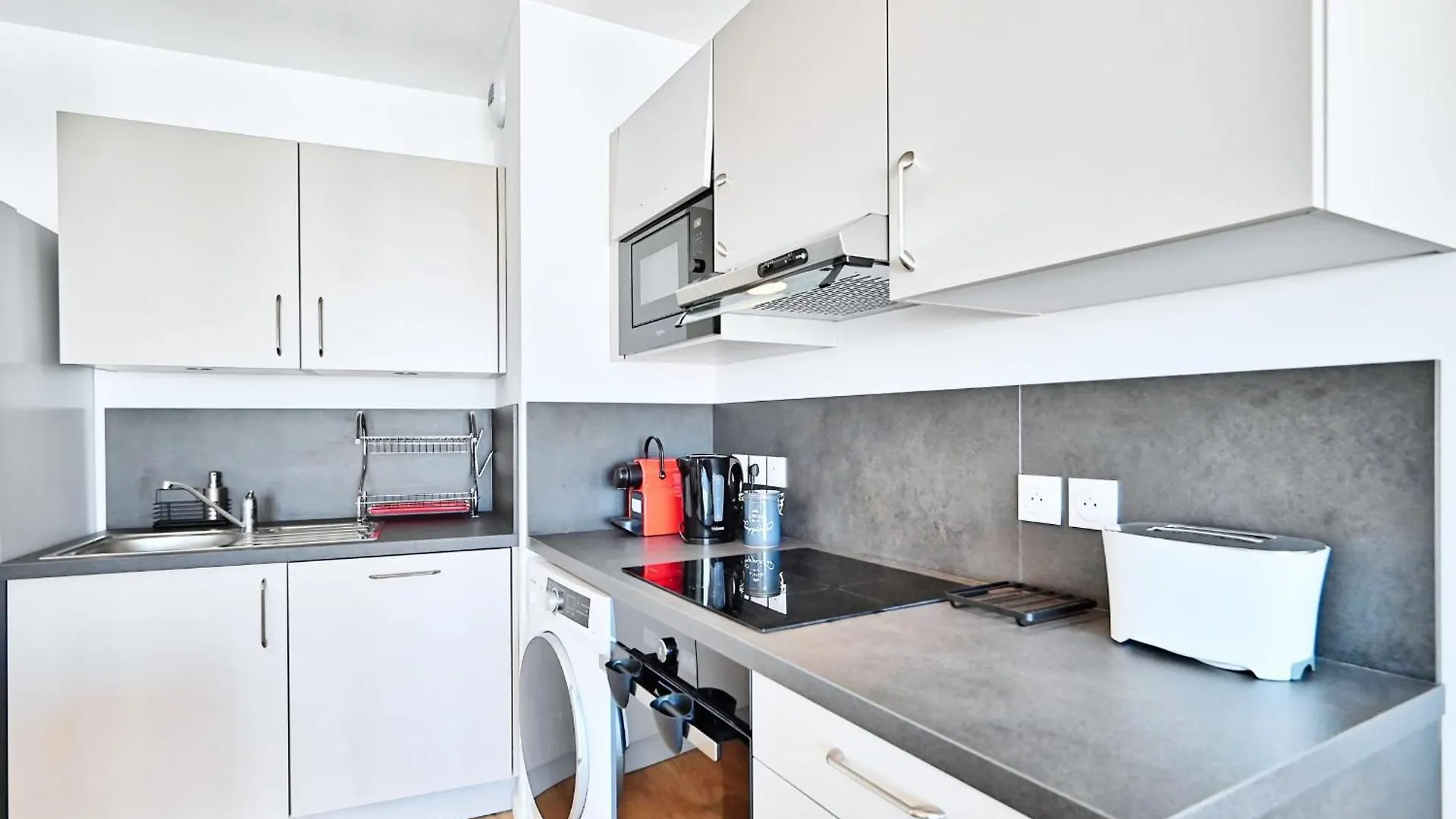 Gaspard Furnished Flat Apartment Marseille