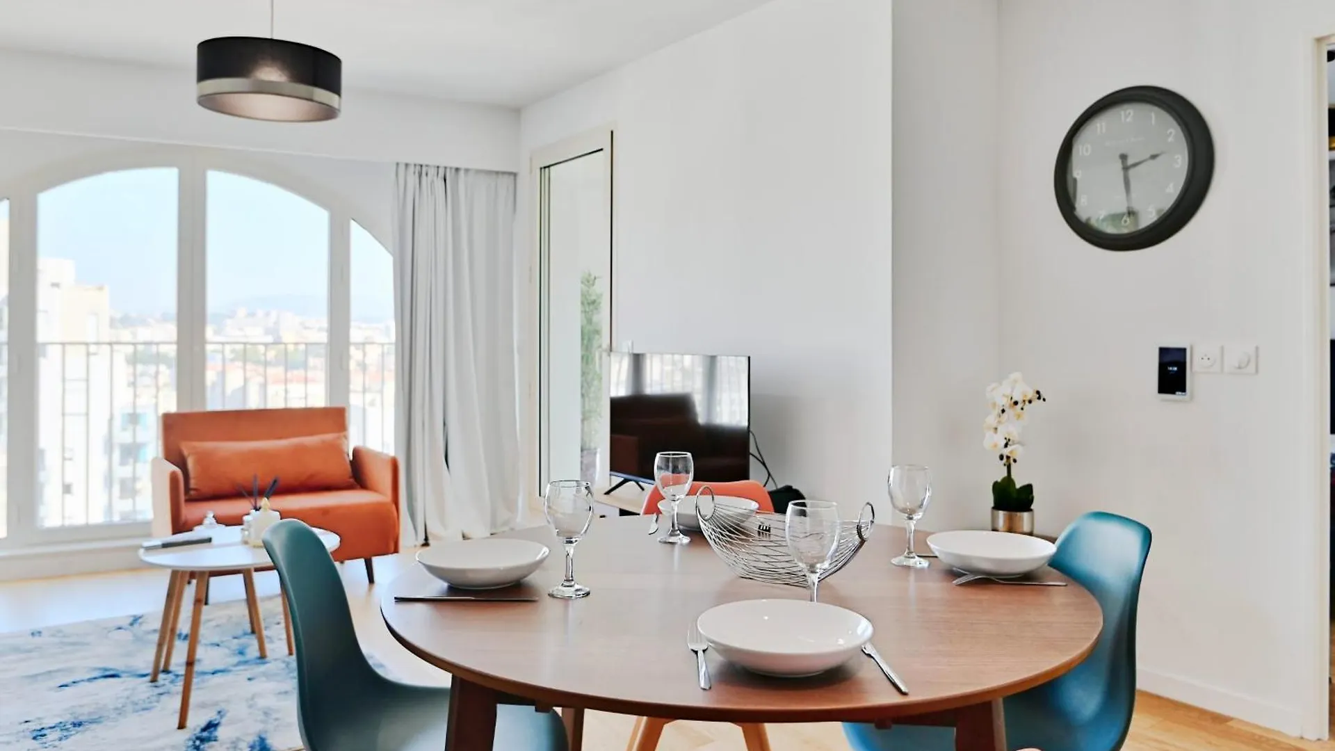 Appartamento Gaspard Furnished Flat Marsiglia